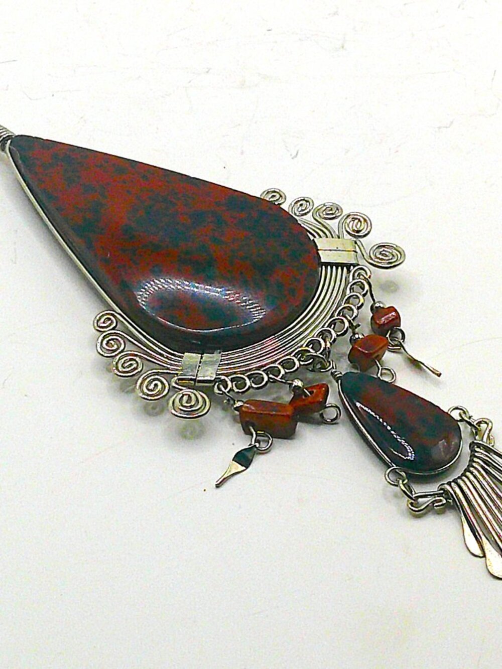 Mahogany Agate Necklace - Picture 7 of 7